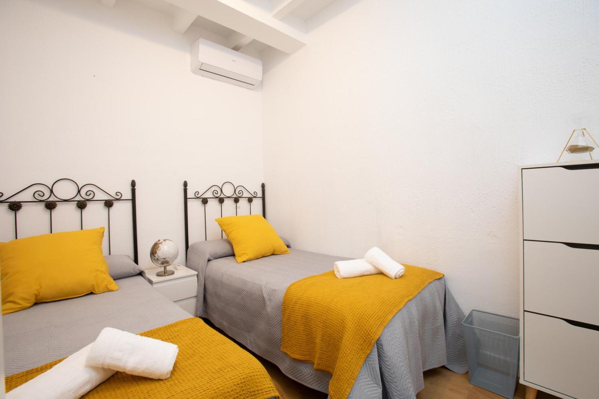 Boutique Rooms Playa Burriana Nerja Buitenkant foto